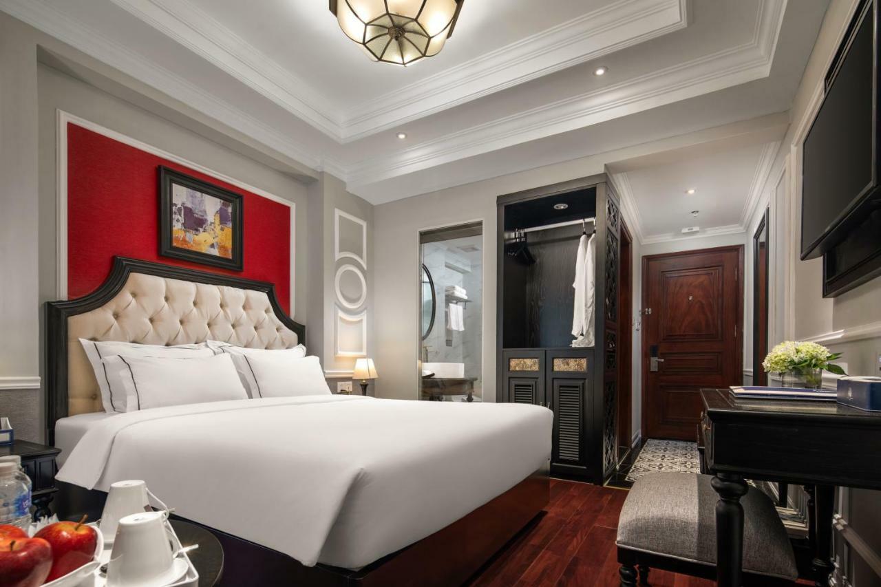 Deluxe Double Room with Balcony,1083386518:JPEG