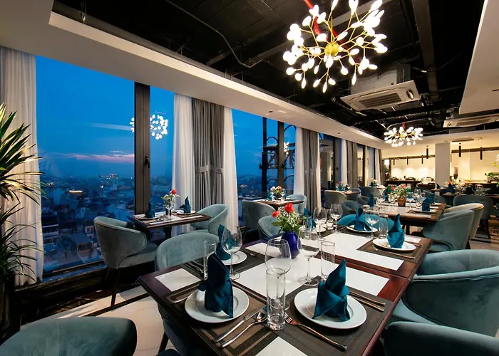 May De Ville LakesideSpa Hotel